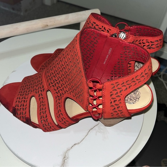 Vince Camuto Esten, Cherry Red Size 9.5M - Picture 5 of 12
